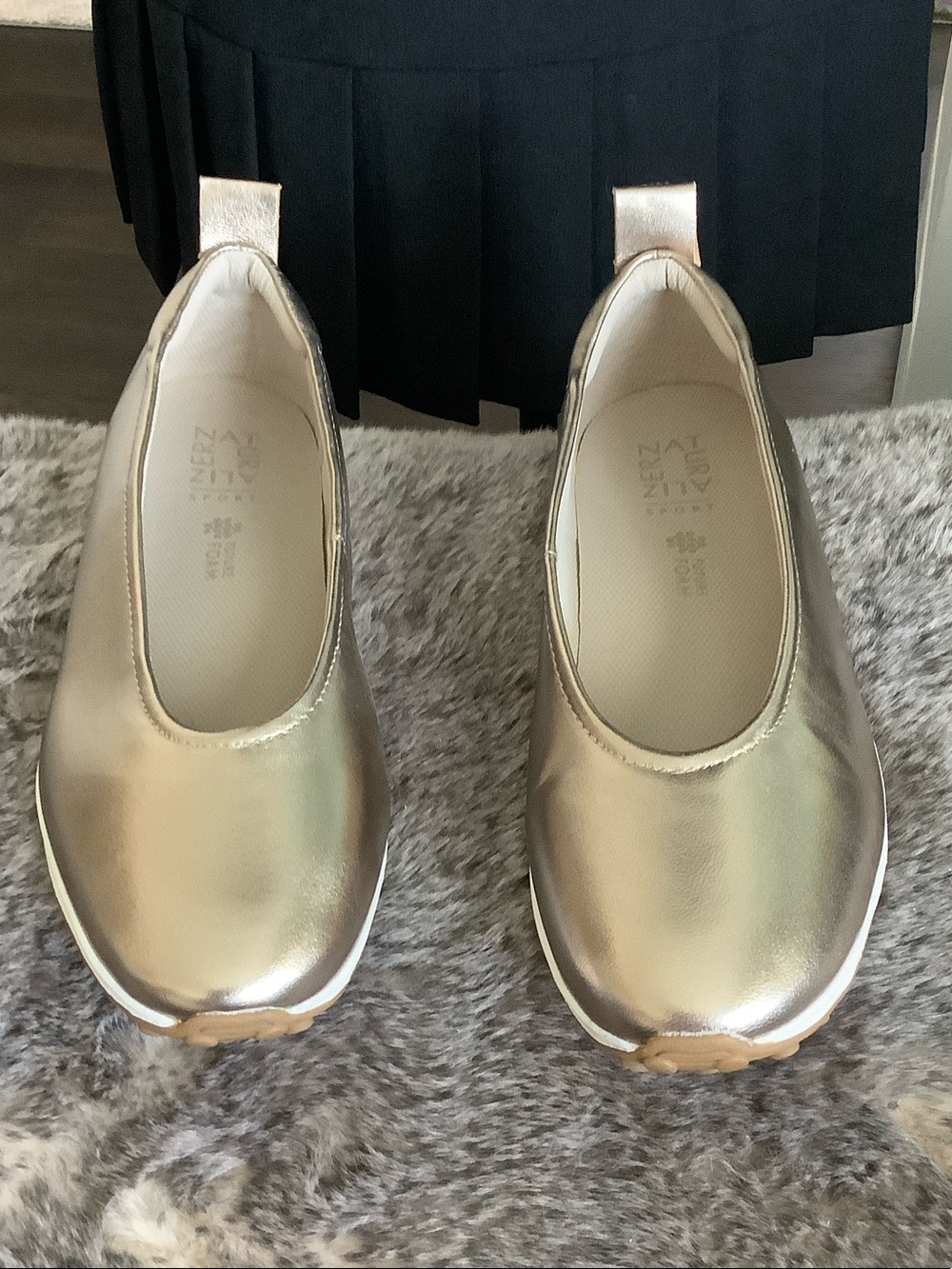 Naturalizer Metallic Gold Slip-On Flats
